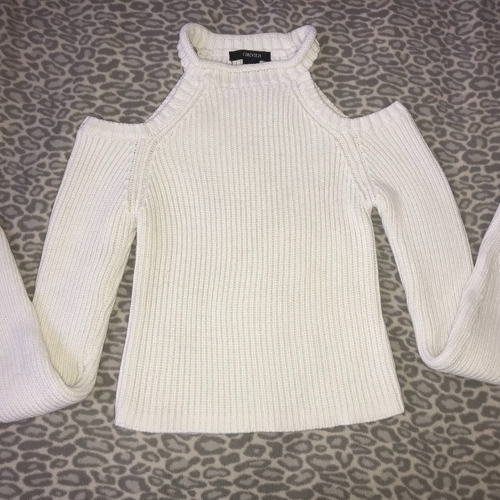 Open-Shoulder Long Sleeve Sweater